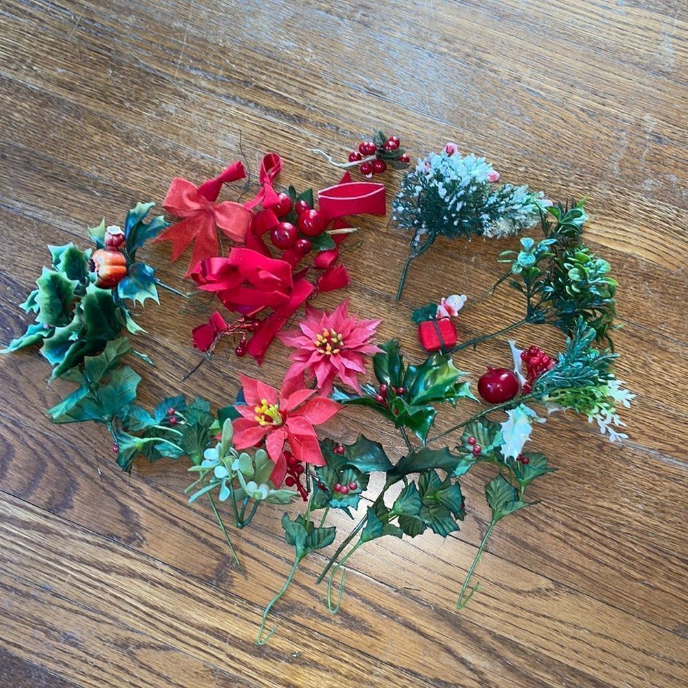 Collection of vintage Christmas greenery picks, red bows & plastic poinsettias‎